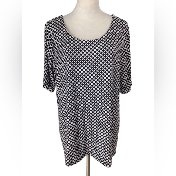 Chico’s Black White Geometric Stretchy Short Sleeve Blouse Size 3 =XL - Picture 1 of 6